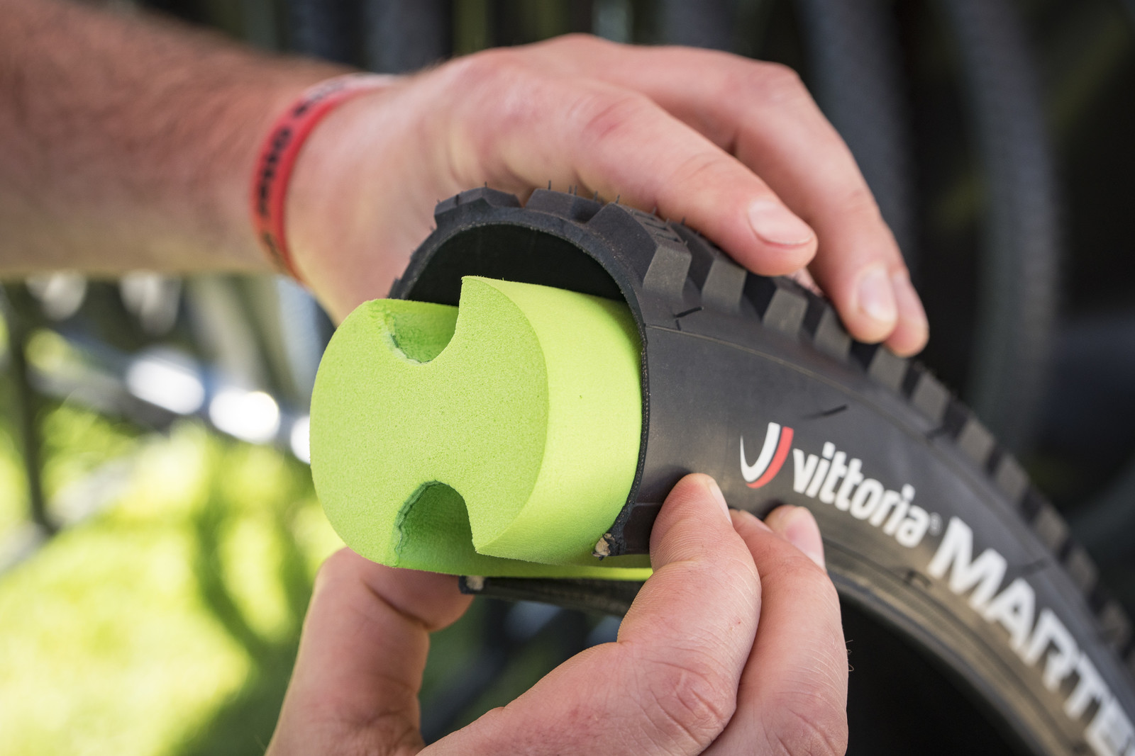 Vittoria vložek AirLiner L Enduro/Plus 2,5′-2,7′ - slika 2